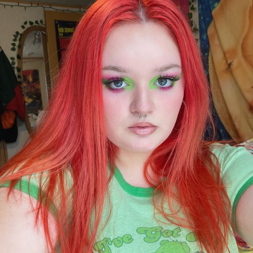 Meet your Posher, Brooke